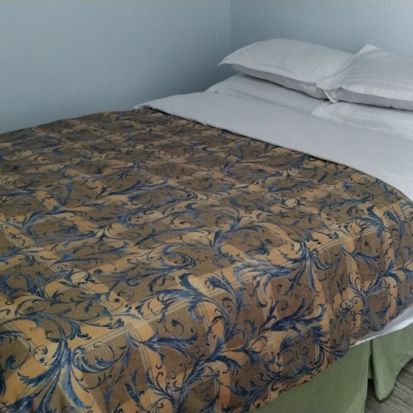 Double Bed Duvet  / Comforters - Picture 4 of 7